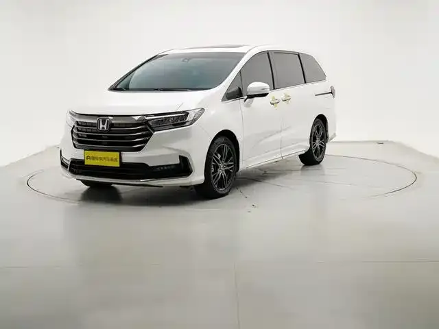 Honda Odyssey — фото 1