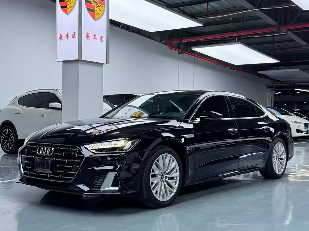 Audi A7L — фото 7