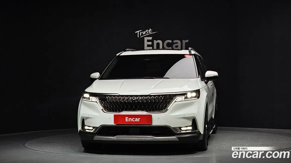 Kia Carnival — фото 2