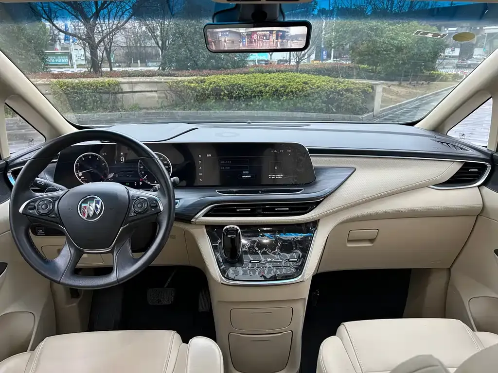 Buick GL8 2022 из CN, фото 9