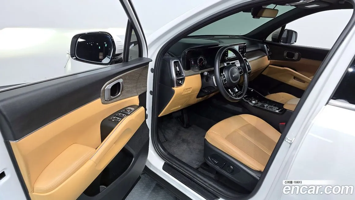 Kia Sorento — фото 8