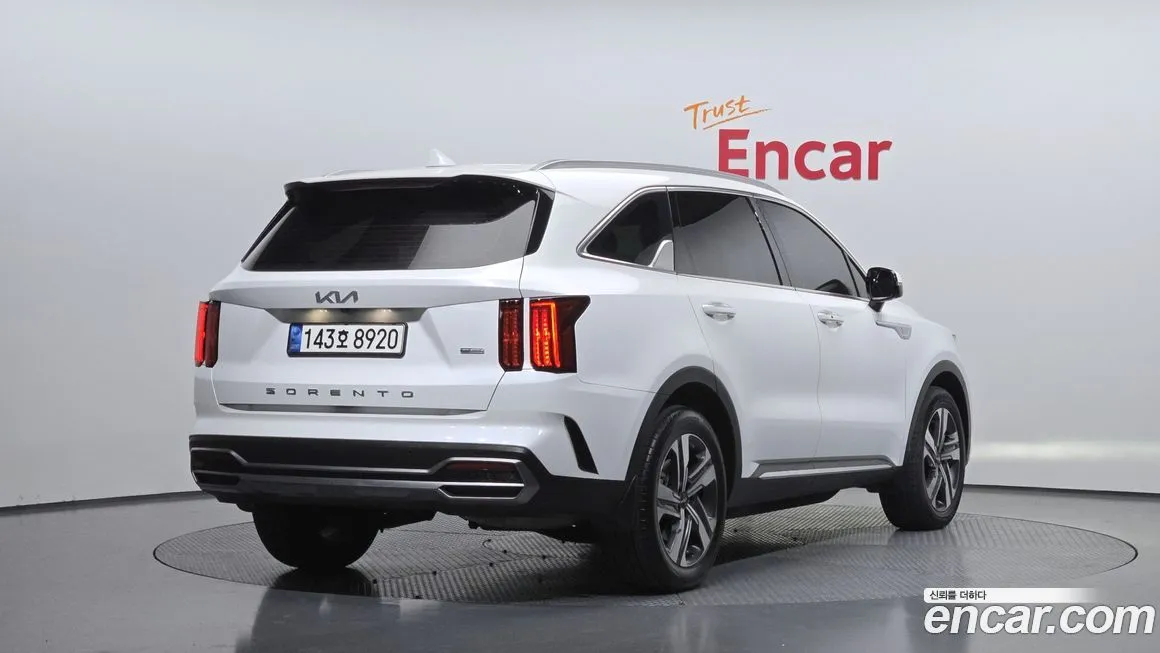 Kia Sorento — фото 7