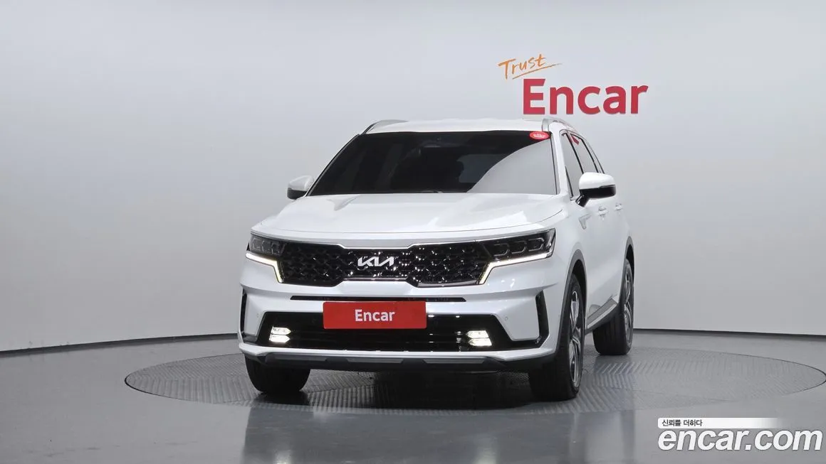 Kia Sorento — фото 5