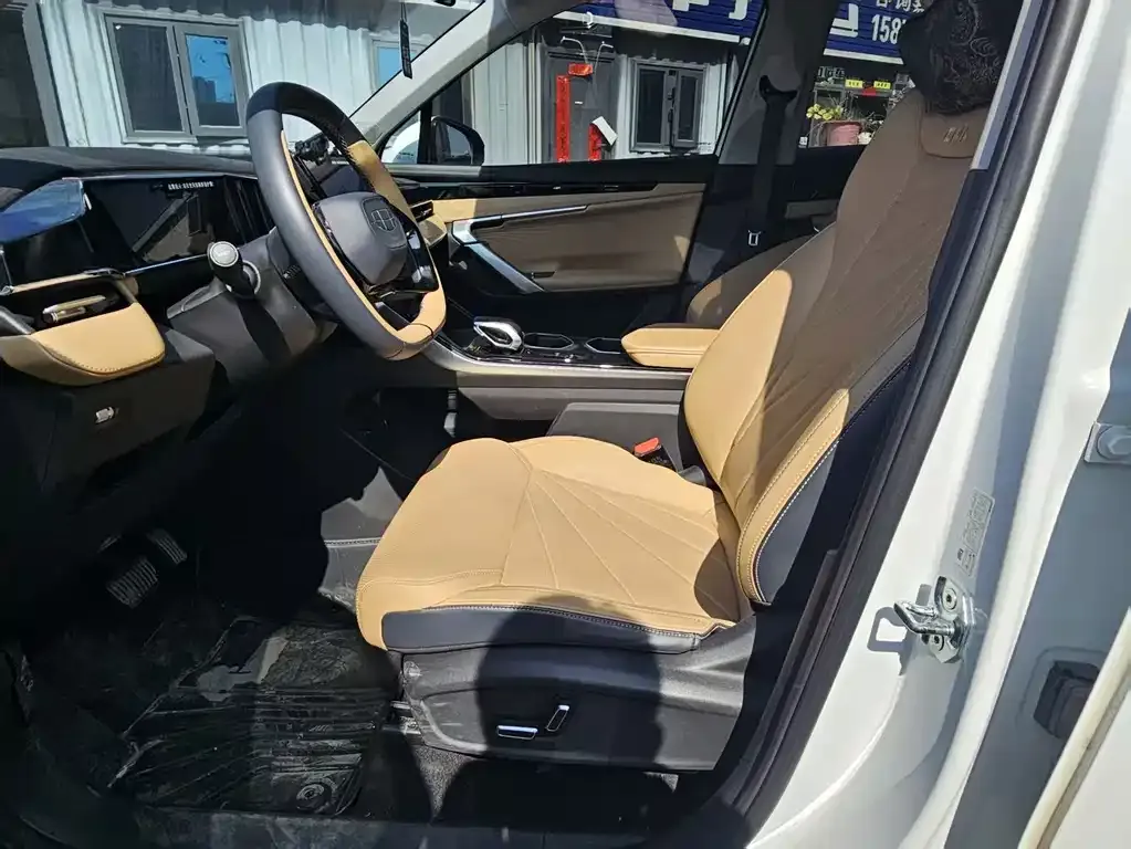 Geely Boyue L 2023 из CN, фото 8