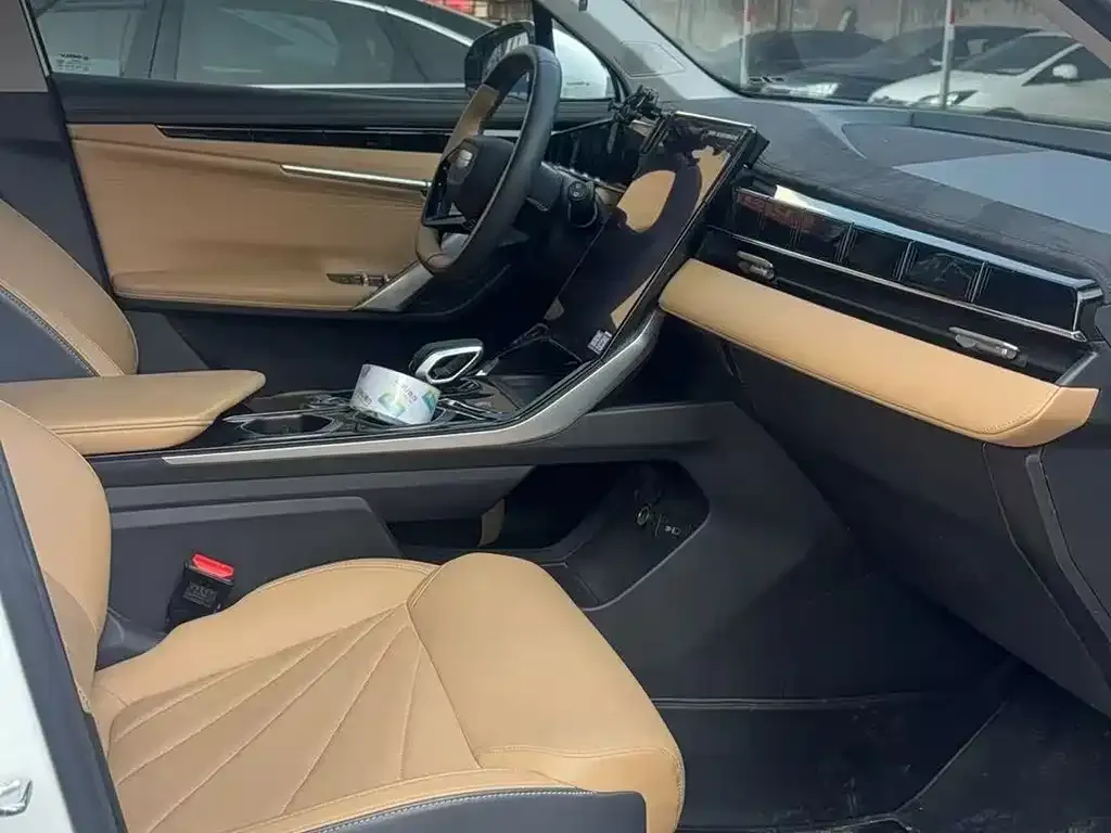 Geely Boyue L 2023 из CN, фото 5