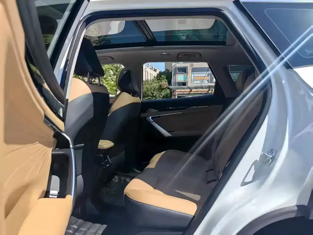 Geely Boyue L 2023 из CN, фото 9