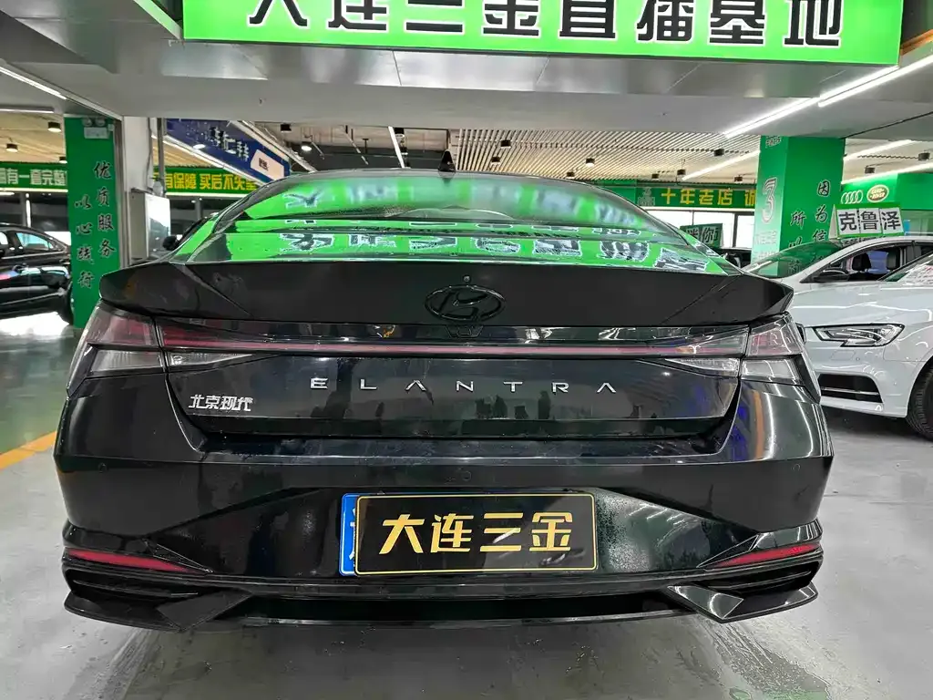 Hyundai Elantra 2021 из CN, фото 4