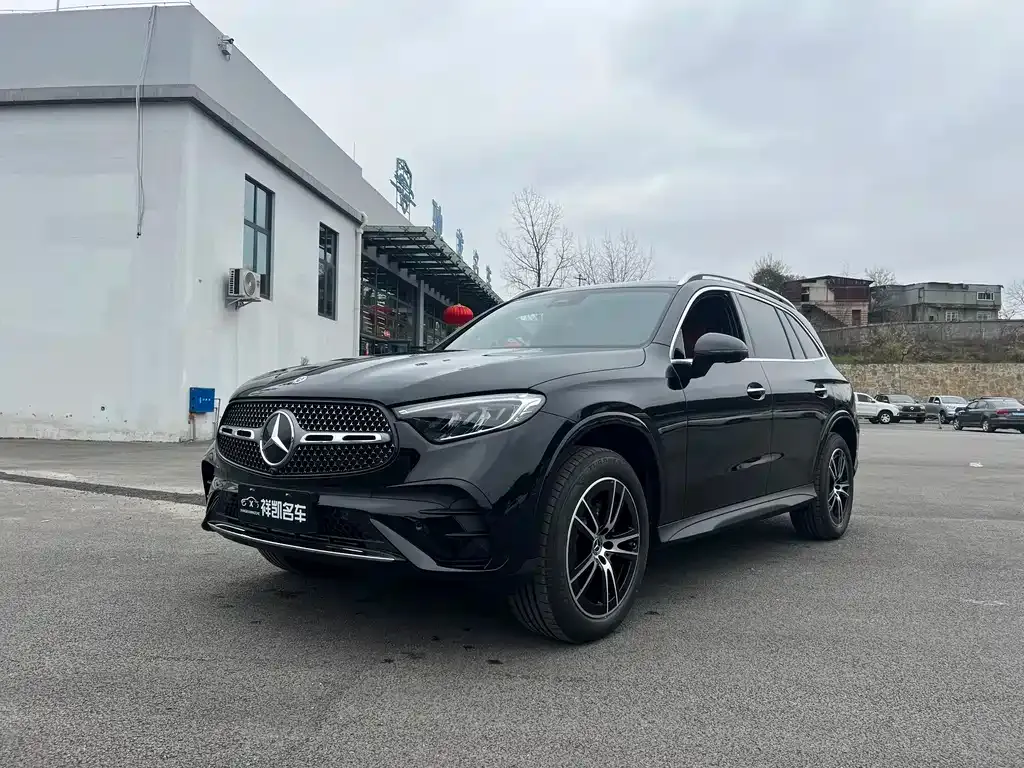 Mercedes-Benz GLC — фото 1