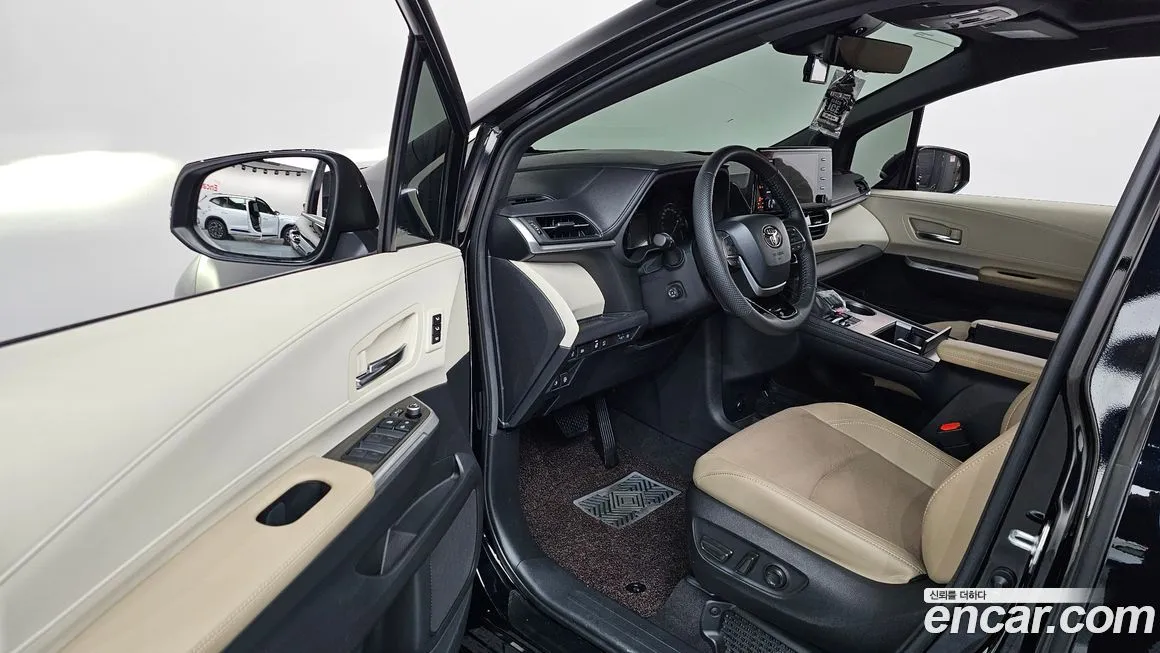 Toyota Sienna 2023 из KR, фото 10