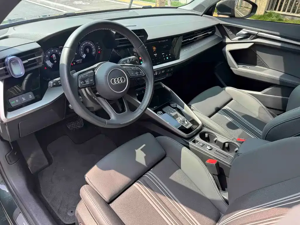 Audi A3 — фото 9