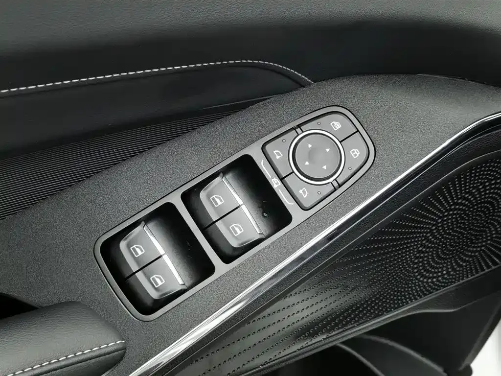 Haval H6 — фото 10