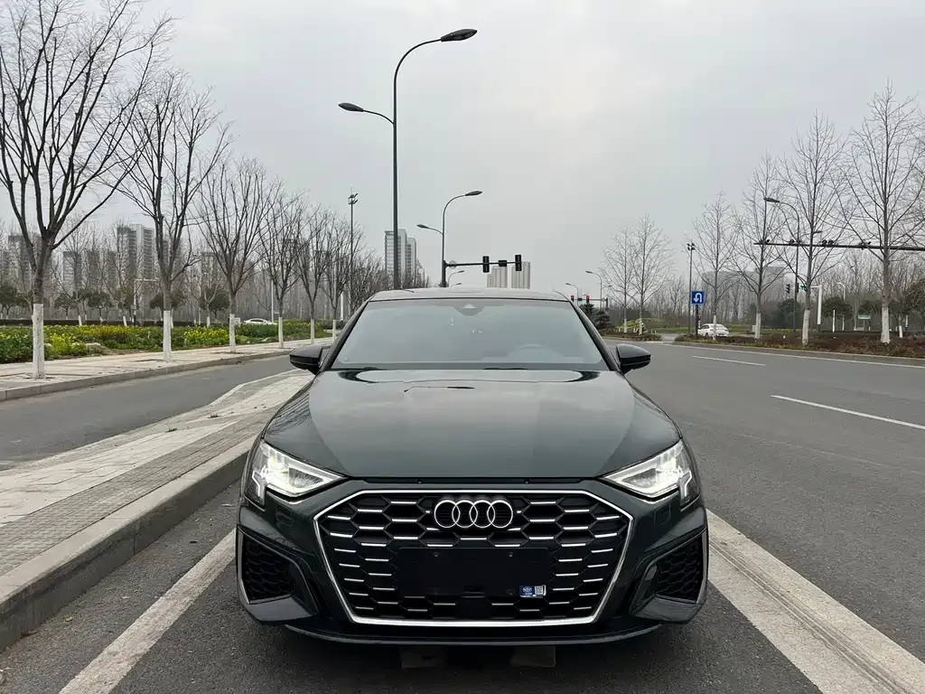 Audi A3 — фото 2