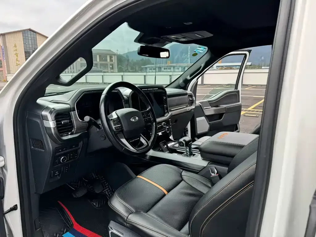 Ford F-150 Raptor — фото 6