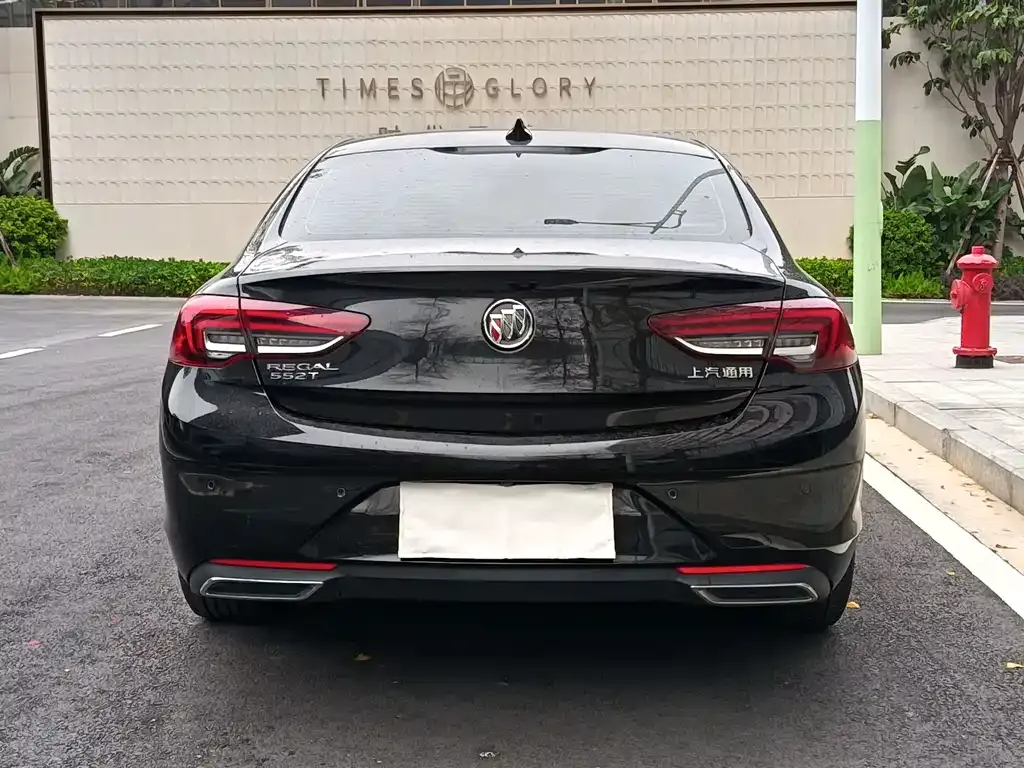 Buick Regal — фото 8