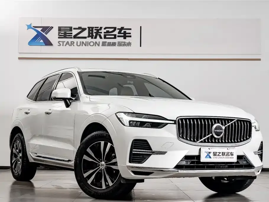 Volvo XC60 — фото 4