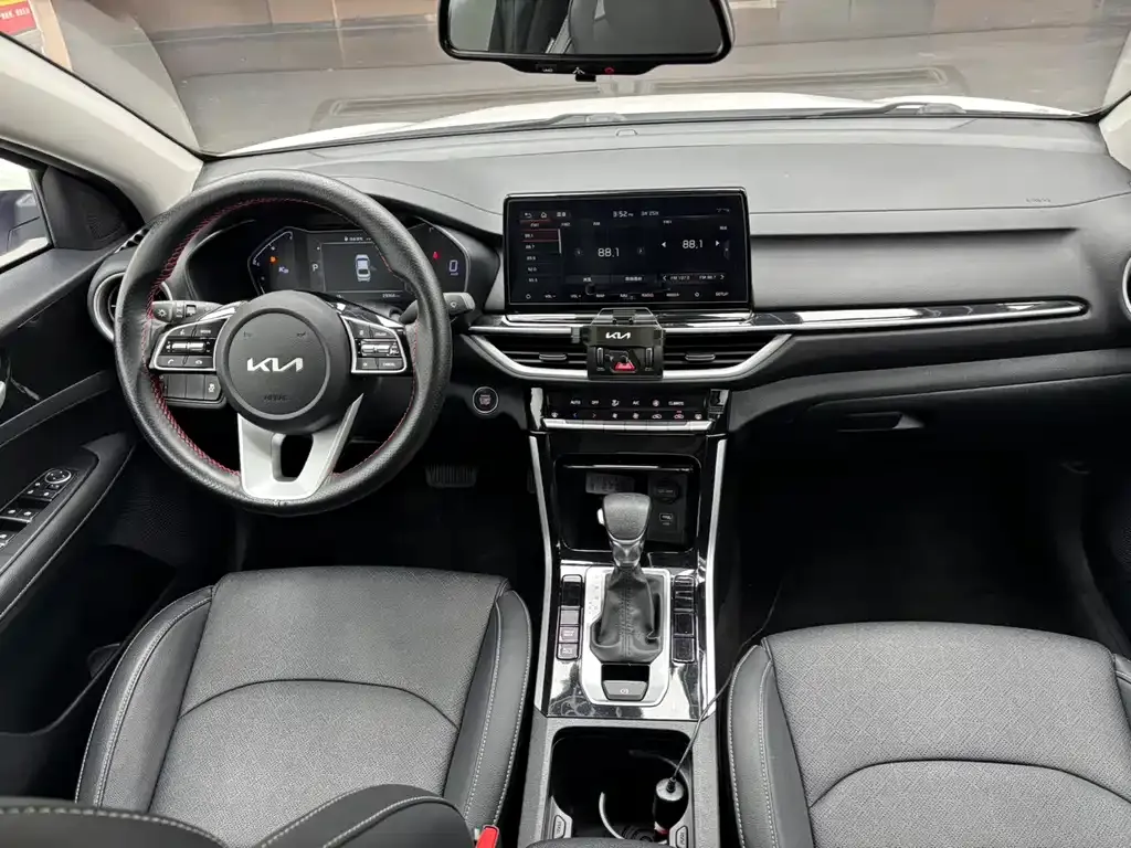 Kia K3 2022 из CN, фото 5