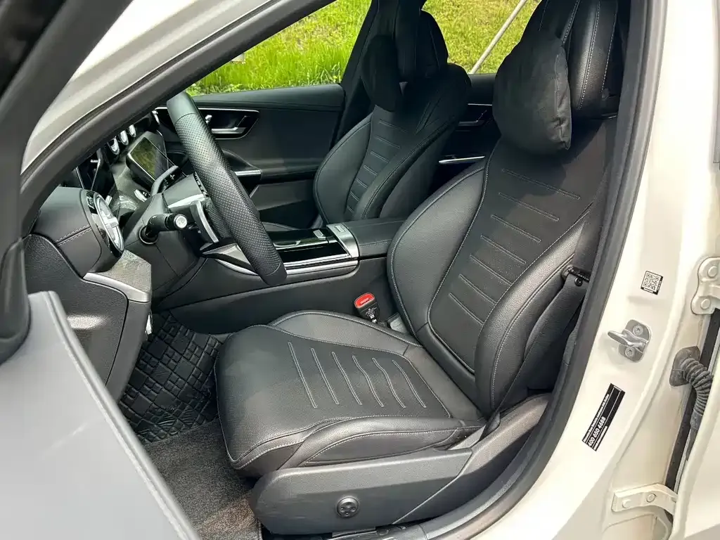 Mercedes-Benz C-Class 2024 из CN, фото 3