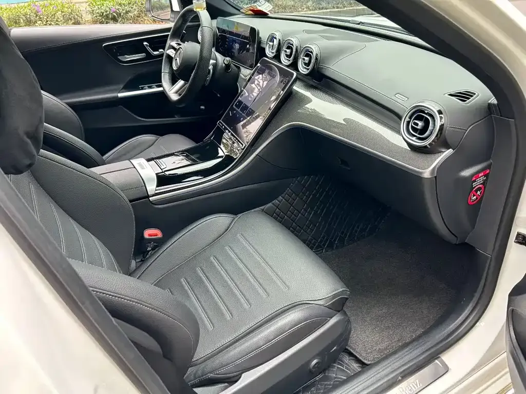 Mercedes-Benz C-Class 2024 из CN, фото 4