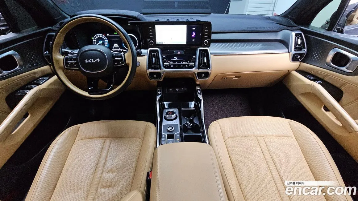 Kia Sorento — фото 10