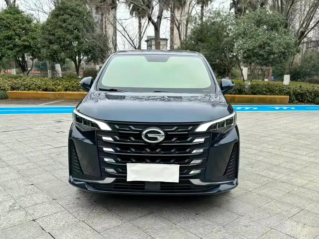 GAC Motor Trumpchi M6 — фото 1