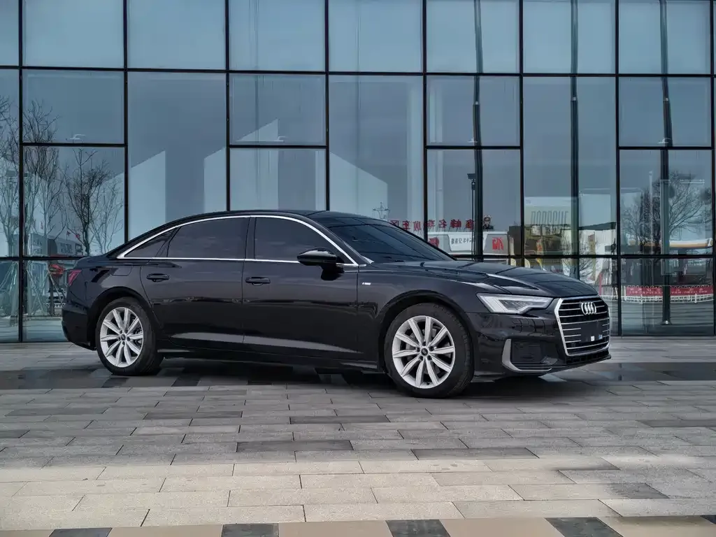 Audi A6L 2022 из CN, фото 3