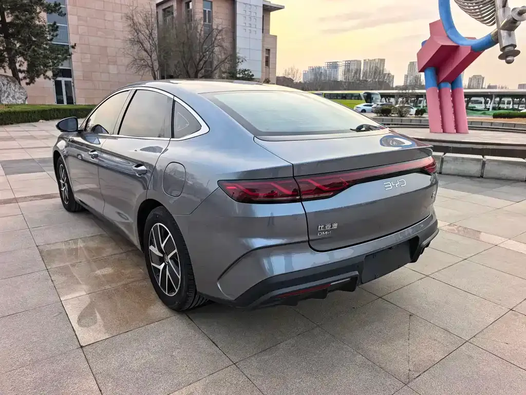 BYD Qin L — фото 5