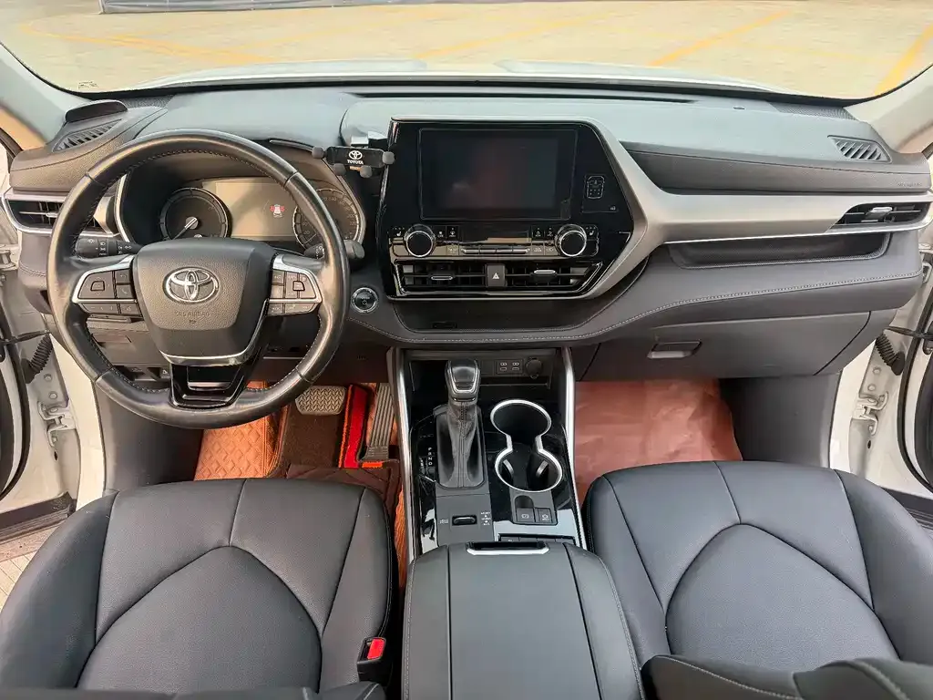Toyota Highlander 2024 из CN, фото 10