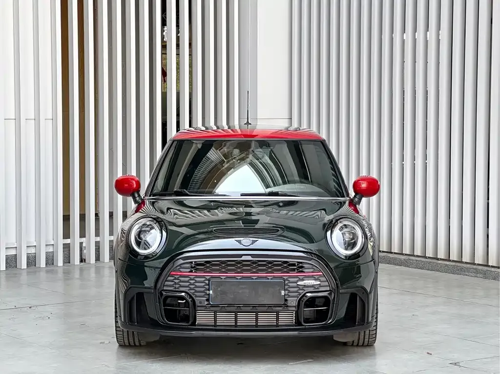 MINI JCW (John Cooper Works) — фото 5
