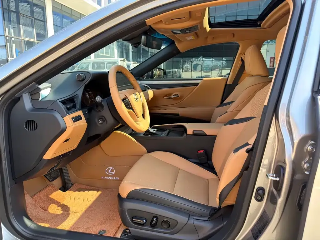 Lexus ES 2026 из CN, фото 8