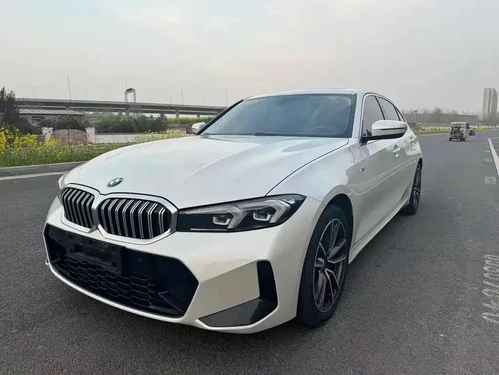 BMW 3 Series — фото 1