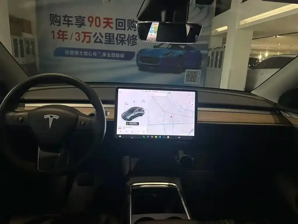 Tesla Model Y — фото 9