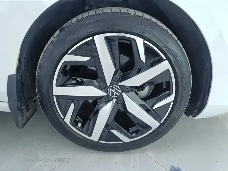 Volkswagen Lamando 2024 из CN, фото 8