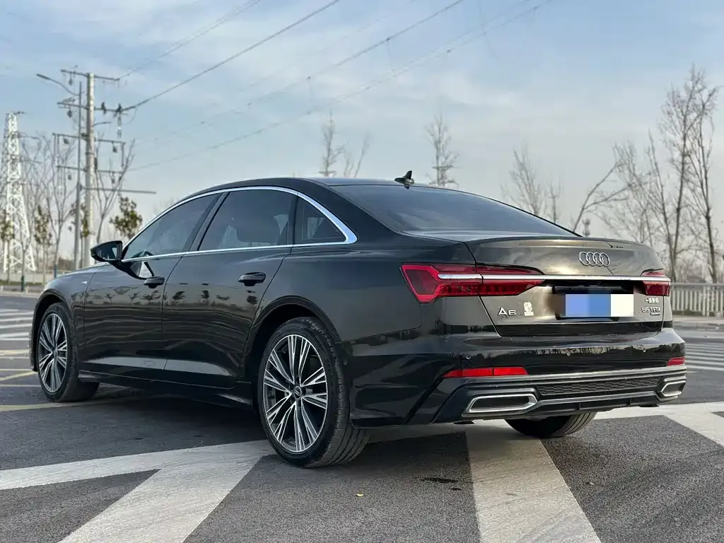 Audi A6L 2022 из CN, фото 5