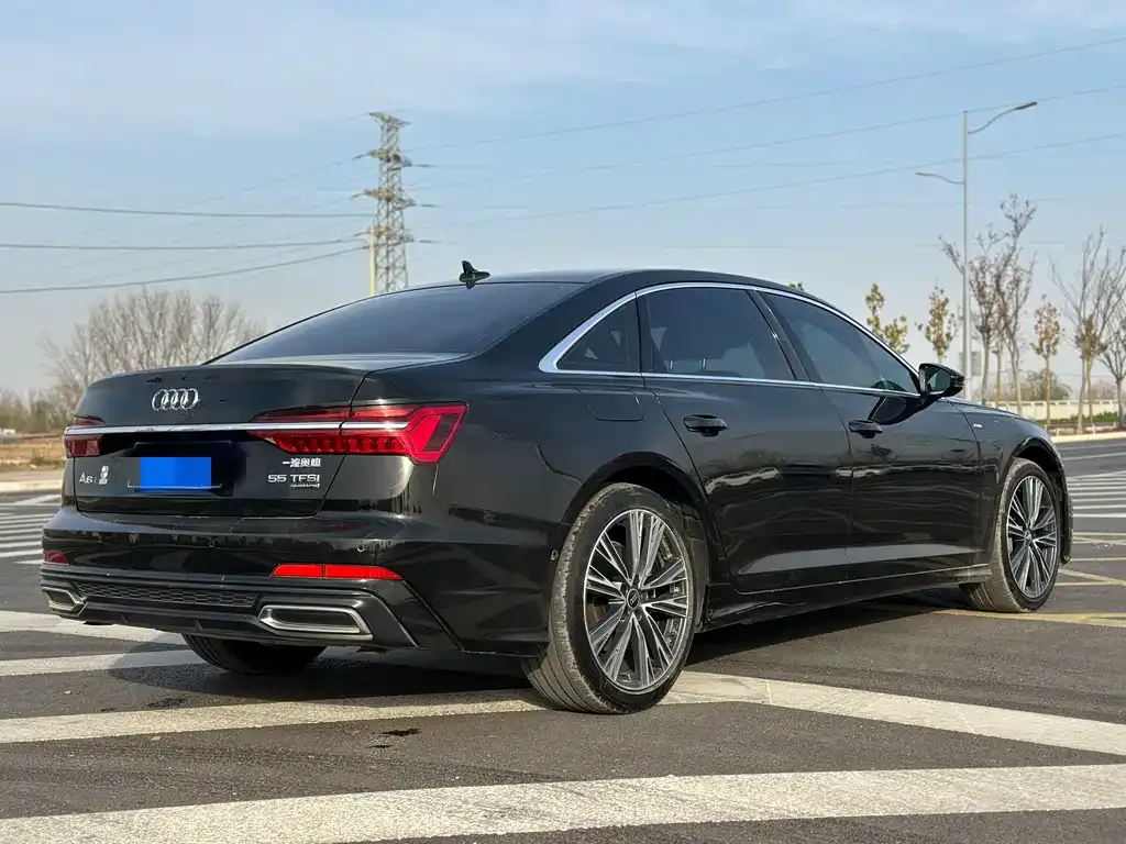Audi A6L 2022 из CN, фото 6