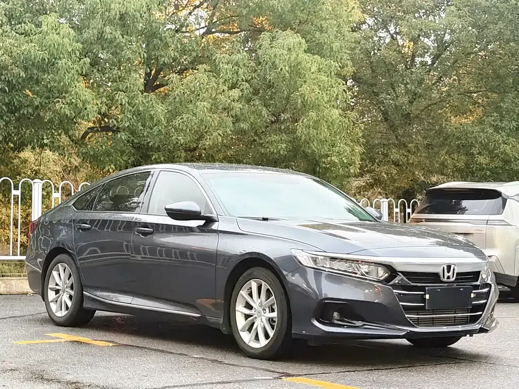 Honda Accord — фото 5