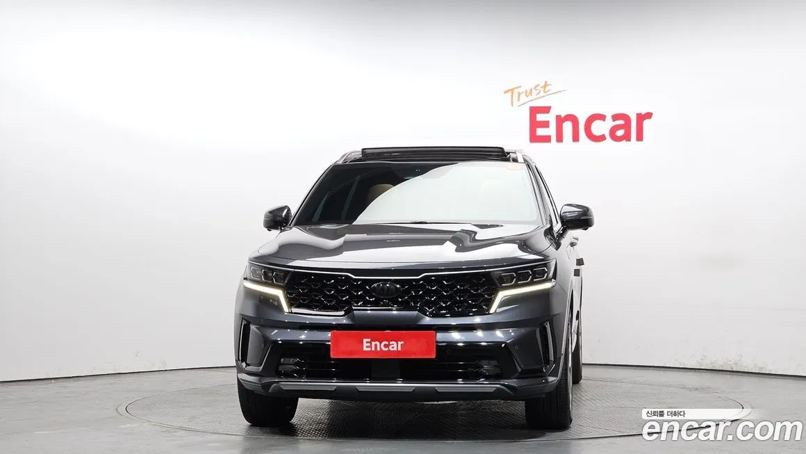 Kia Sorento — фото 9