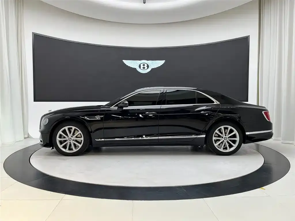 Bentley Flying Spur 2025 из CN, фото 10