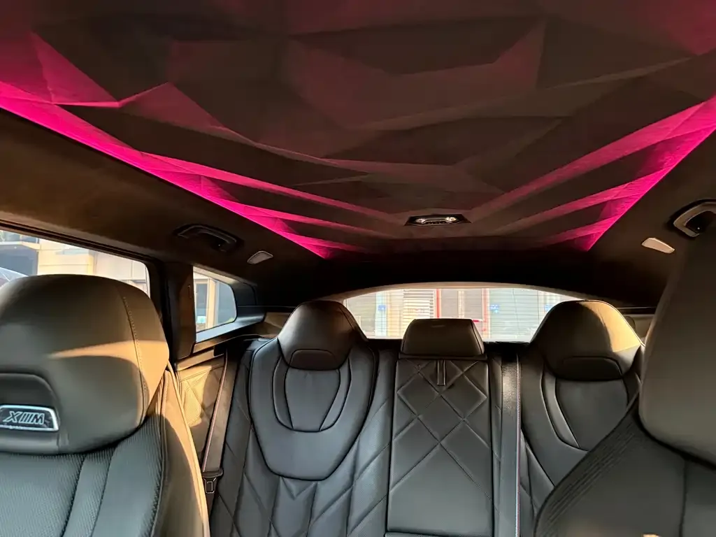 BMW XM 2024 из CN, фото 2