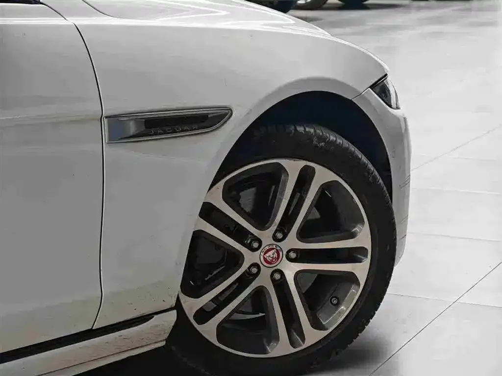 Jaguar XEL 2021 из CN, фото 4