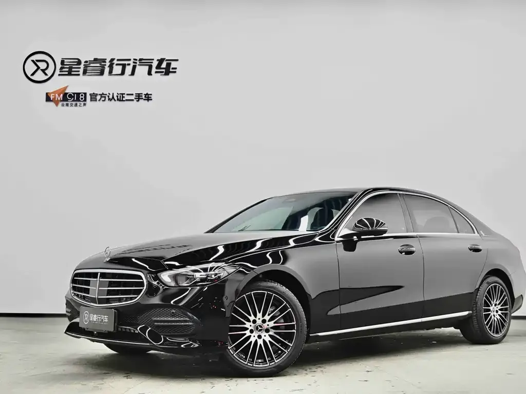 Mercedes-Benz C-Class — фото 1