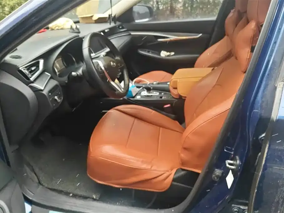 Infiniti QX50 2021 из CN, фото 3