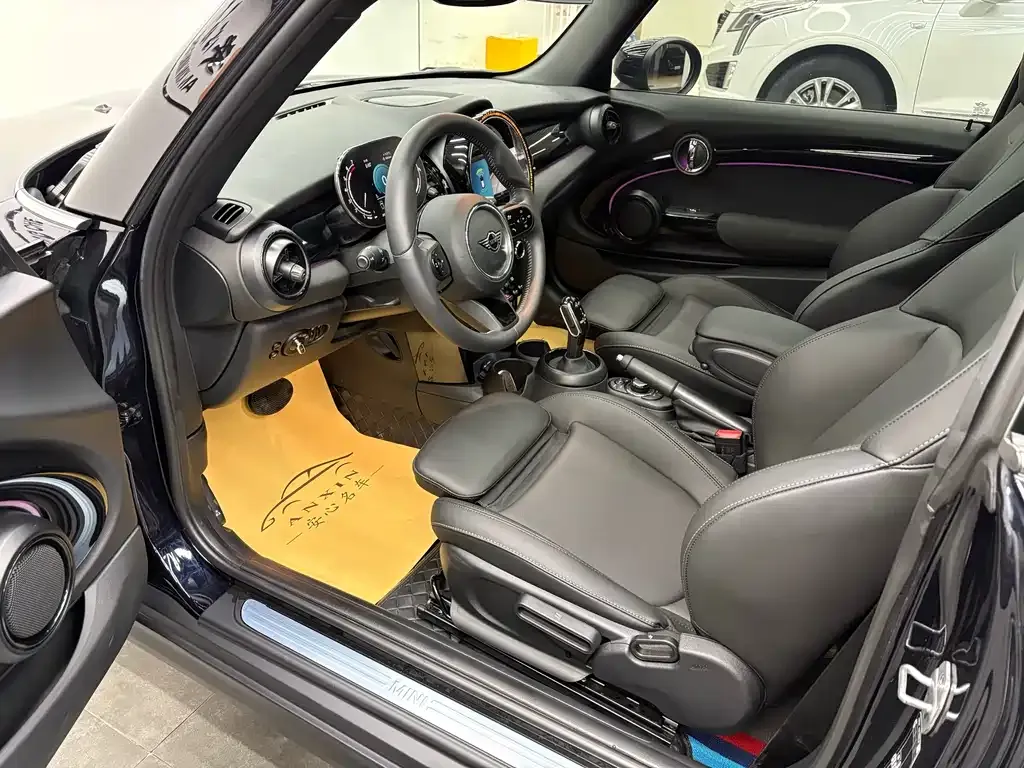 MINI Cooper (3-door) 2024 из CN, фото 10