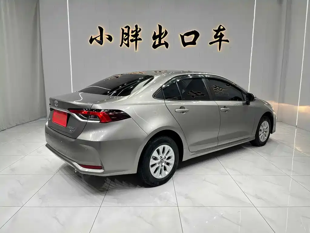 Toyota Corolla 2022 из CN, фото 2