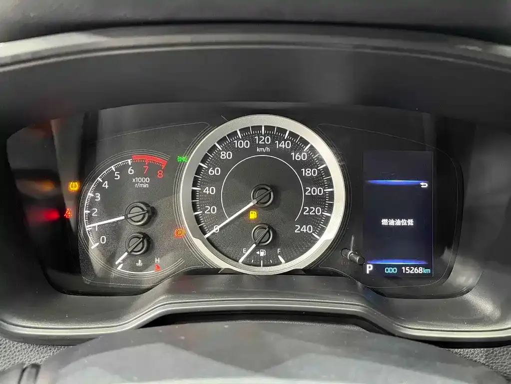 Toyota Corolla 2022 из CN, фото 5