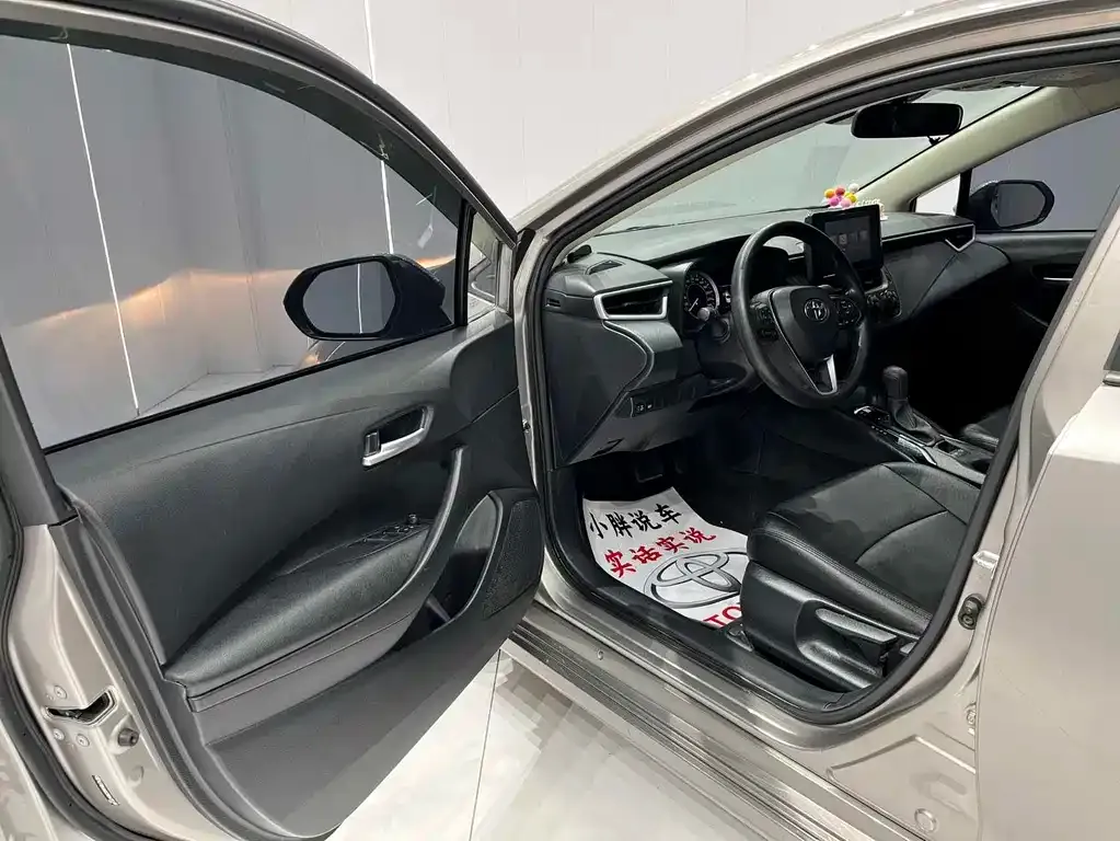 Toyota Corolla 2022 из CN, фото 6