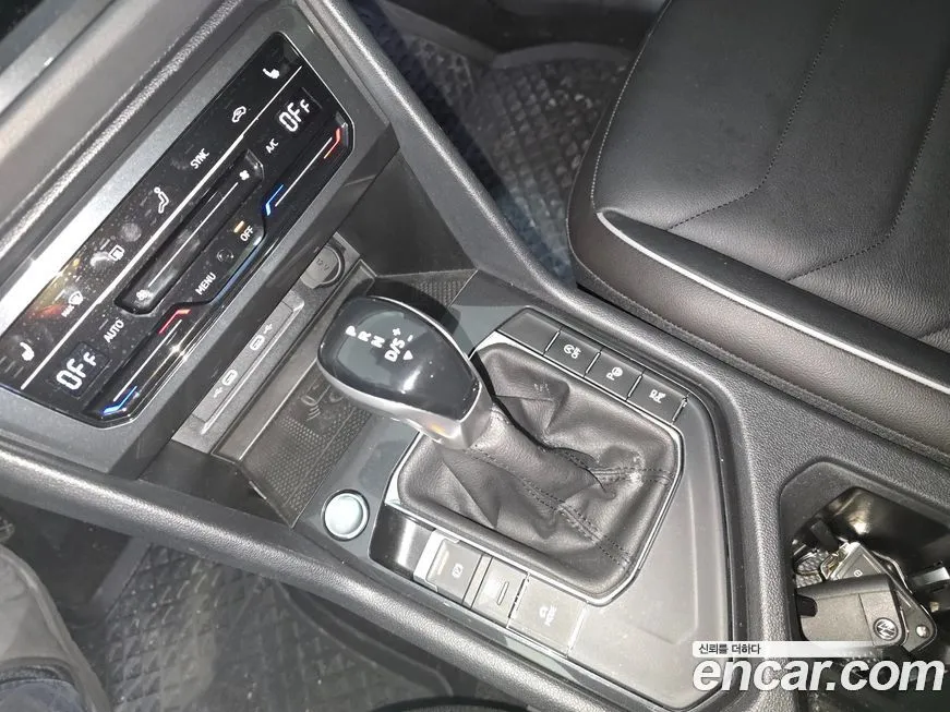 Volkswagen Tiguan — фото 6