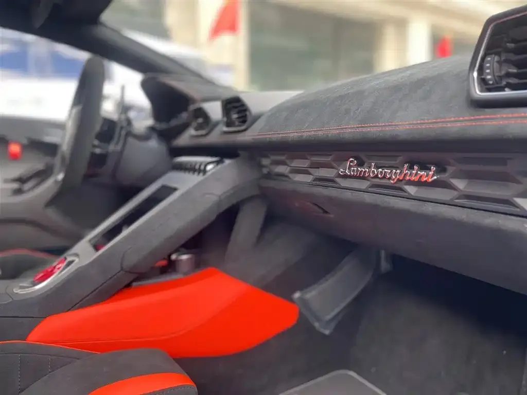 Lamborghini Huracan — фото 2