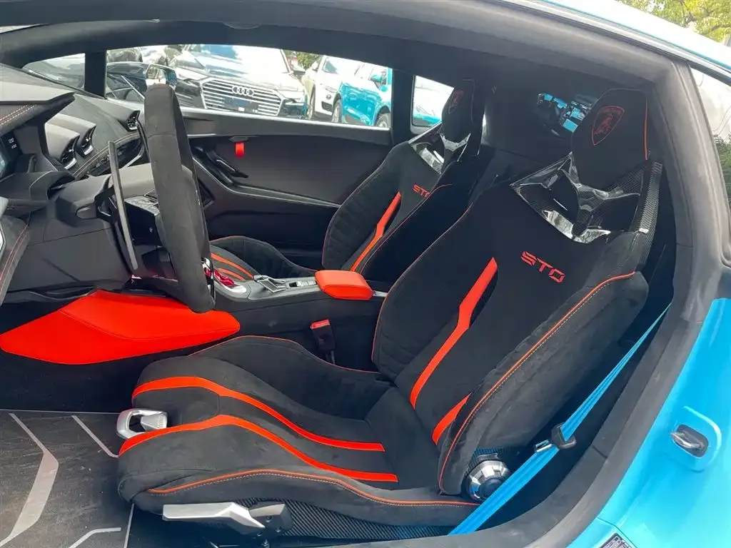 Lamborghini Huracan — фото 7