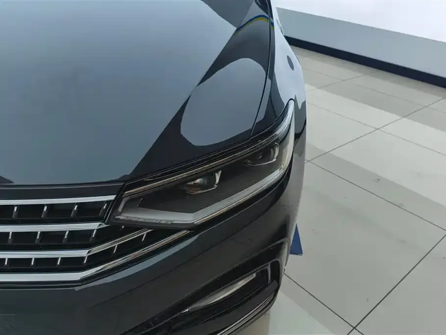 Volkswagen Magotan 2024 из CN, фото 3