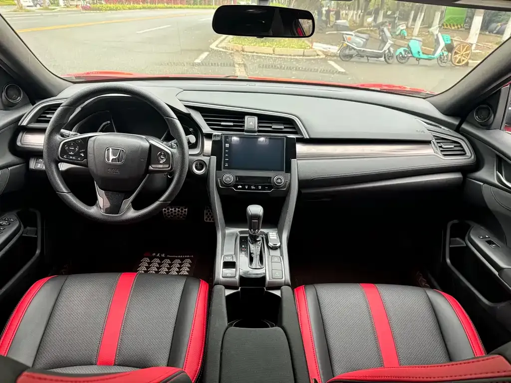 Honda Civic — фото 3